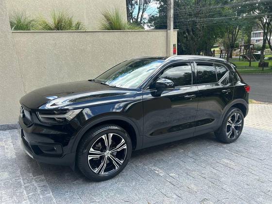 VOLVO XC40 2.0 T4 GASOLINA INSCRIPTION GEARTRONIC VOLVO XC40 2.0 T4 GASOLINA INSCRIPTION GEARTRONIC